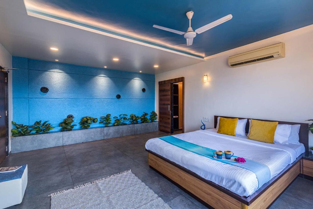 Eyes On The Lake By Stayvista - A Hillside Villa With A Captivating View Of The River Poona Buitenkant foto
