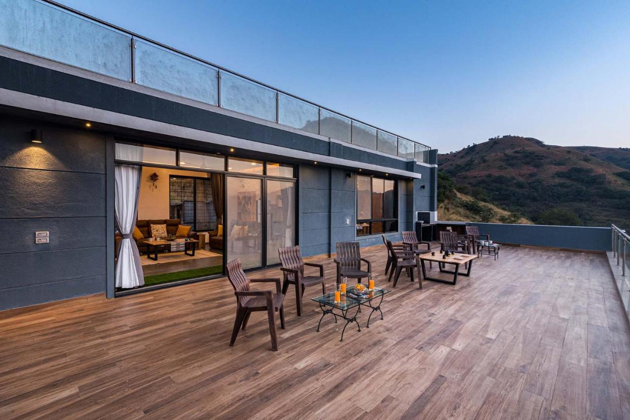 Eyes On The Lake By Stayvista - A Hillside Villa With A Captivating View Of The River Poona Buitenkant foto