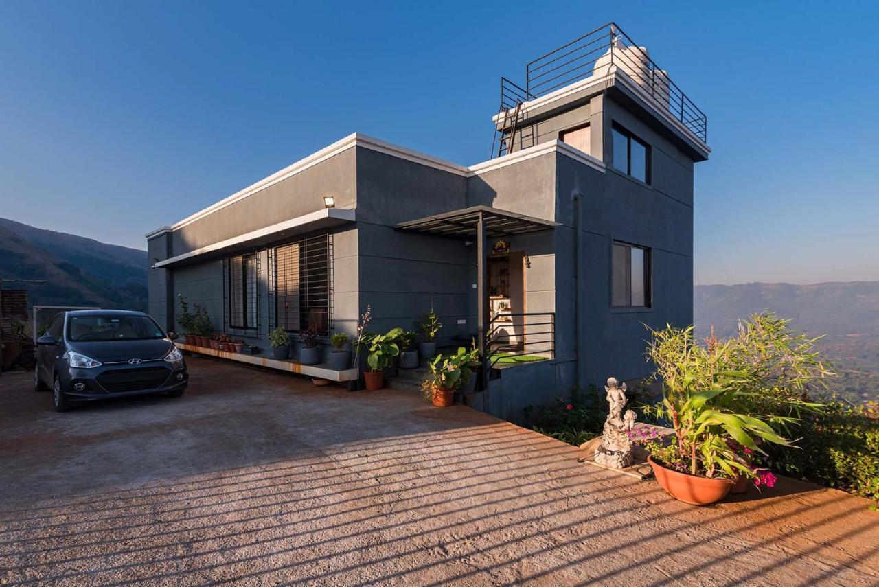 Eyes On The Lake By Stayvista - A Hillside Villa With A Captivating View Of The River Poona Buitenkant foto